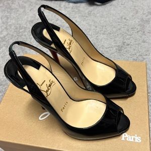 Christian louboutin peep toe heels 120